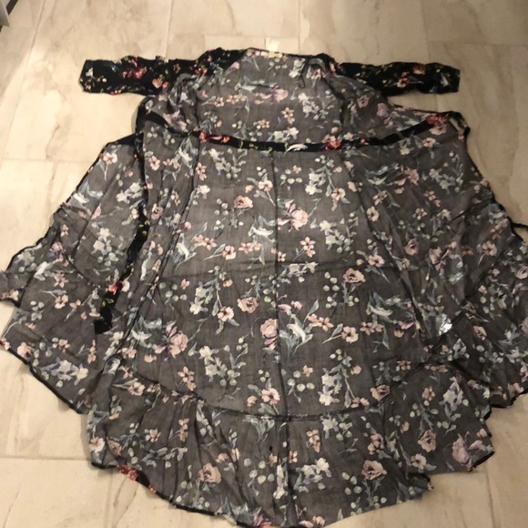 Long sleeves floral dress - Picture 5 of 7